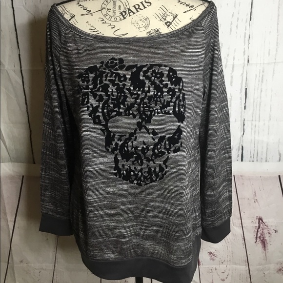 Tops - Fancyqube Skull Sweater